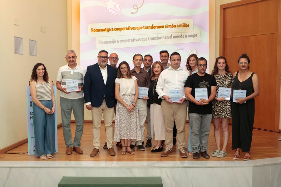El cooperativisme reivindica la seua aportació a una societat pacífica en el Dia Mundial del Cooperativisme